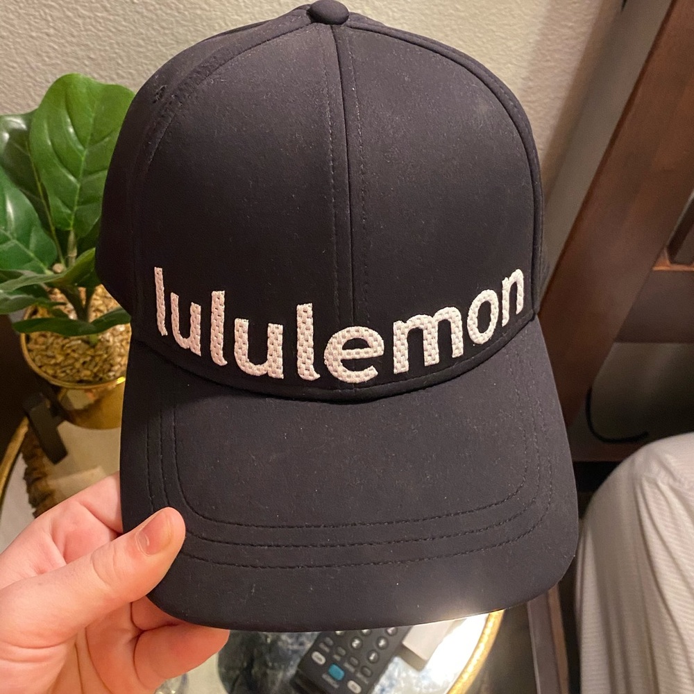 Lululemon Hat